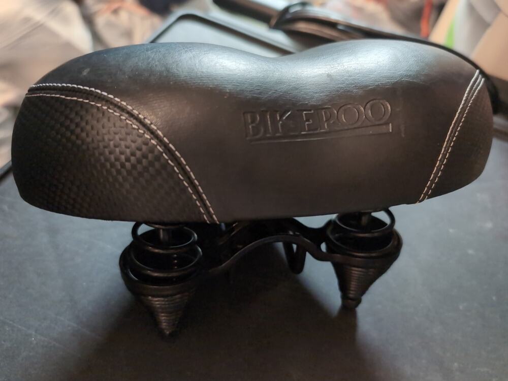 Bikeroo Oversized Comfort Bike Seat Saddle Dual Springs Black